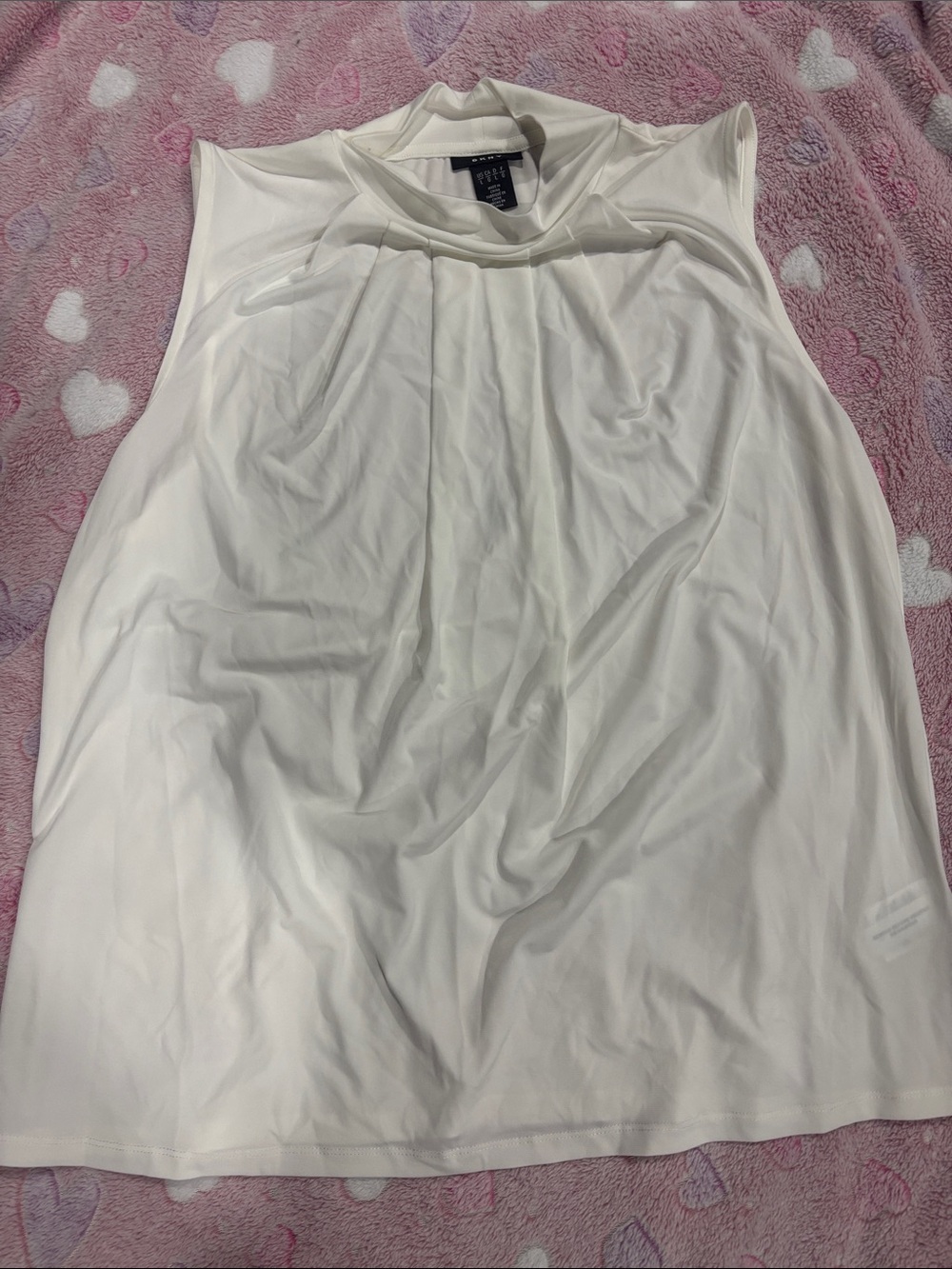 Ann Taylor White Pleated Mock Neck Tank
